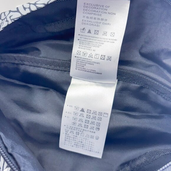 Jordan Air Jordan Crossbody Belt Bag NWT Unisex - Picture 9 of 16